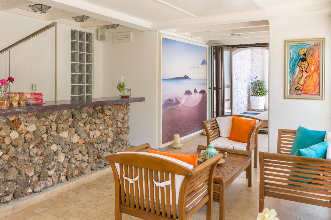 Oasis Hotel (Adults Only) Kalkan Exteriör bild